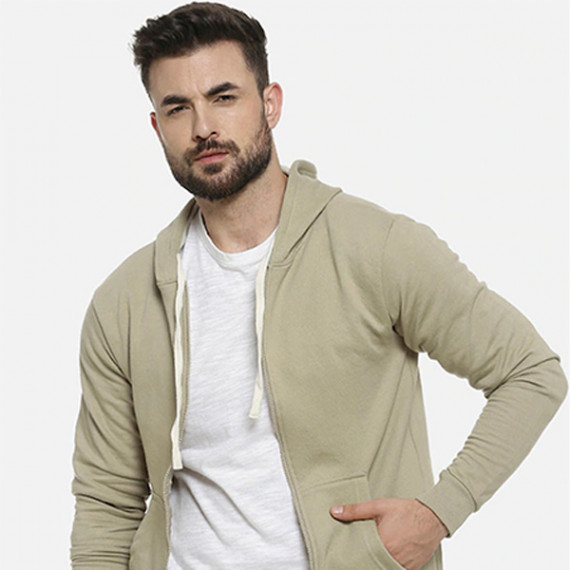 https://fitdrop.in/products/men-olive-green-solid-hooded-sweatshirt
