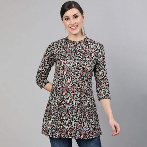 https://fitdrop.in/products/women-black-maroon-abstract-printed-tunic