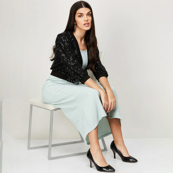 https://fitdrop.in/products/women-black-party-embellished-crop-shrug