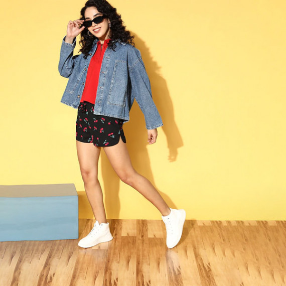 https://fitdrop.in/products/women-black-conversational-vacay-attire