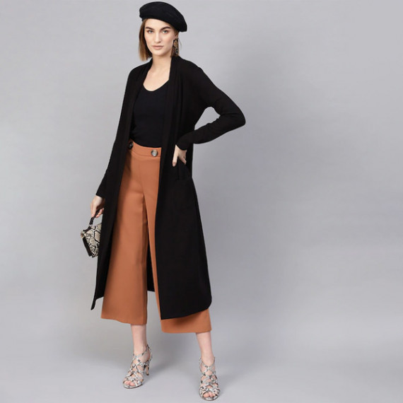 https://fitdrop.in/products/women-black-ribbed-longline-open-front-shrug