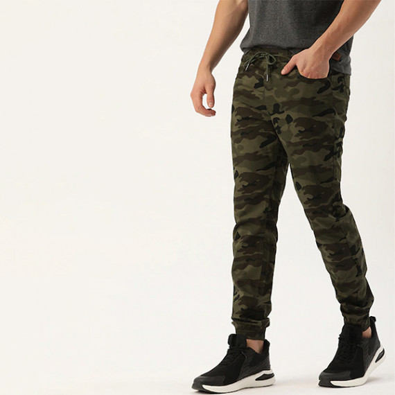 https://fitdrop.in/products/men-olive-green-camouflage-printed-slim-fit-joggers-trousers