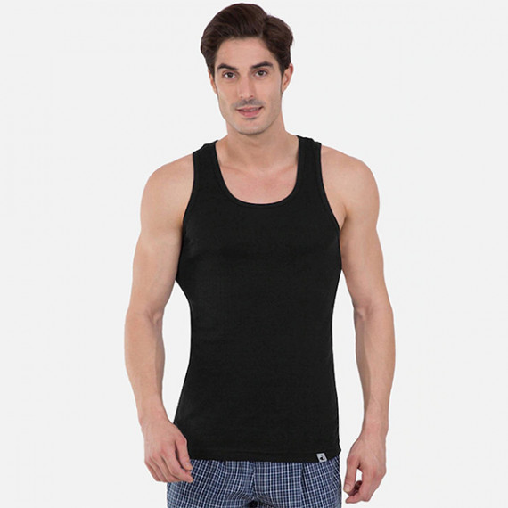 https://fitdrop.in/products/men-black-solid-racer-back-innerwear-vest-9922-0105