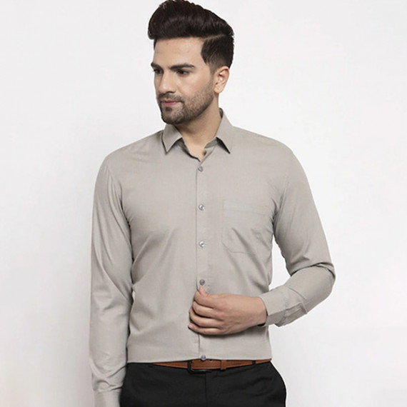 https://fitdrop.in/products/men-grey-smart-regular-fit-solid-formal-shirt