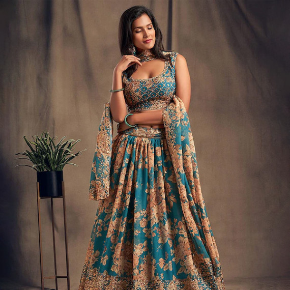 https://fitdrop.in/products/blue-beige-printed-semi-stitched-lehenga-unstitched-blouse-with-dupatta