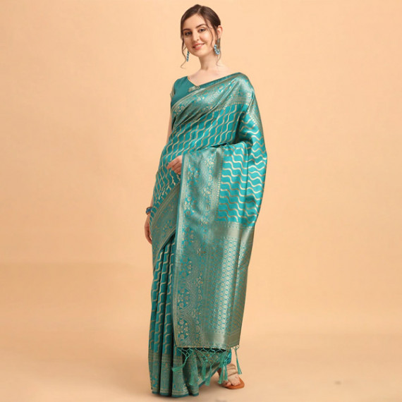 https://fitdrop.in/products/green-gold-toned-silk-blend-fusion-leheriya-saree